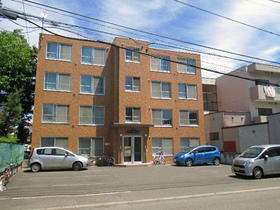 北海道札幌市東区北十一条東１５ 4階建 築22年10ヶ月