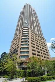 グランフロント大阪オーナーズタワー 地上48階地下1階建