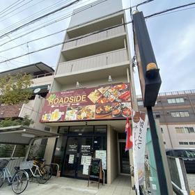 愛知県名古屋市北区平手町１ 4階建 築13年2ヶ月