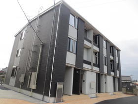 茨城県ひたちなか市大字田彦 3階建 築2年9ヶ月