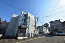北海道札幌市豊平区平岸二条３ 4階建 築11年4ヶ月