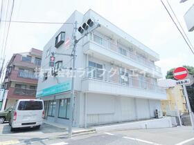 東京都日野市多摩平２ 3階建 築38年6ヶ月