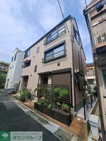 Ｓｔｅｌｌａ　Ｆｉｓｓａ