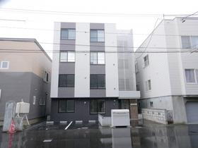 北海道札幌市中央区南七条西１７ 4階建 築5年9ヶ月