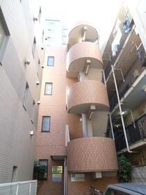 東京都葛飾区新小岩２ 賃貸マンション