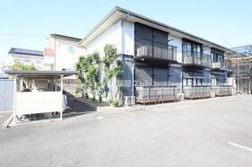 三重県員弁郡東員町大字六把野新田 2階建