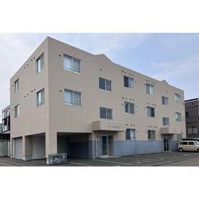 北海道札幌市白石区平和通１７丁目北 3階建 築24年11ヶ月