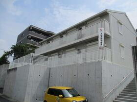 神奈川県平塚市真田２ 2階建 築8年1ヶ月