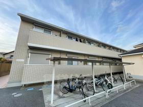 兵庫県川西市南花屋敷４ 2階建 築10年6ヶ月