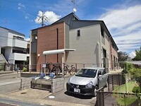 大阪府池田市渋谷3 2階建 築15年10ヶ月