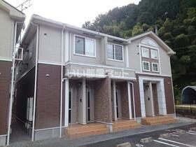 岡山県新見市上市 賃貸アパート