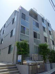 東京都渋谷区恵比寿２ 5階建 築3年11ヶ月