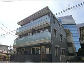 Ｄ－ＲＯＯＭ連坊 3階建