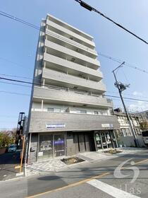 ＭＡＮＤＡＲＩＮ　ＣＯＵＲＴ　深井駅前