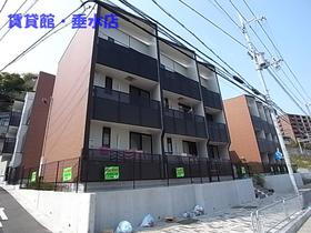 兵庫県神戸市須磨区須磨浦通６ 3階建
