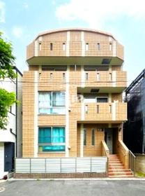 東京都目黒区目黒１ 地上4階地下1階建 築13年5ヶ月