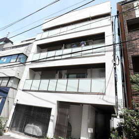 東京都新宿区高田馬場２ 5階建 築4年