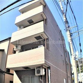 神奈川県横浜市中区根岸町３ 地上4階地下1階建 築21年8ヶ月
