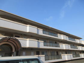 兵庫県加古川市平岡町新在家 3階建 築35年8ヶ月