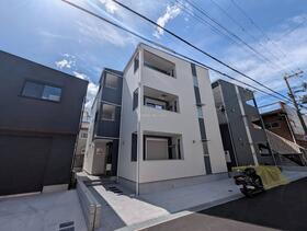 兵庫県尼崎市東本町３ 3階建 