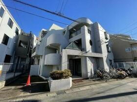神奈川県川崎市多摩区宿河原２ 3階建