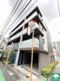 東京都目黒区下目黒２ 4階建 築3年5ヶ月