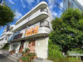 兵庫県神戸市西区北別府５ 3階建 築22年4ヶ月