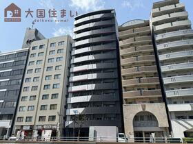 大阪府大阪市浪速区敷津西２ 13階建 築2年1ヶ月