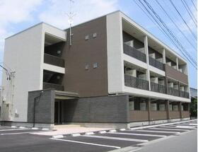 福島県いわき市平谷川瀬２ 3階建 築15年4ヶ月