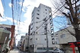 ＬＡＢ　Ｌａ　ＣＯＲＥ　丸の内 10階建