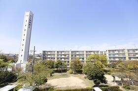 ＵＲ大久保東第二 5階建