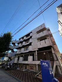 グランベガ緑地公園 4階建