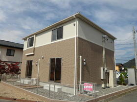 長野県松本市大字里山辺 2階建 築9年9ヶ月