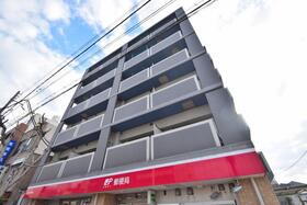 ヴィーブル駒川 6階建