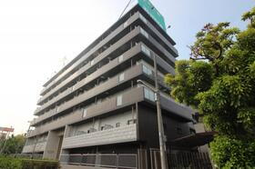 ＬａＤｏｕｃｅｕｒ南茨木 7階建