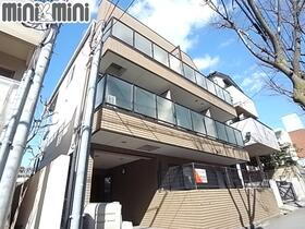 兵庫県西宮市松風町 3階建