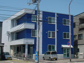 北海道函館市赤川１ 3階建 築17年3ヶ月