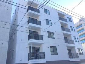 北海道札幌市中央区南十四条西６ 5階建 築7年3ヶ月