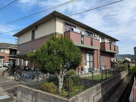 メリーファンテンＡ棟 2階建