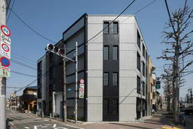 東京都新宿区西落合３ 4階建 築6年4ヶ月