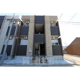 愛知県名古屋市千種区今池３ 2階建 築11年11ヶ月