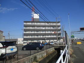 三重県四日市市釆女町 賃貸マンション