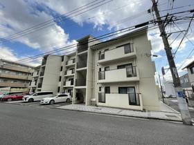 広島県広島市西区高須２ 4階建 築40年11ヶ月
