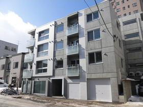 北海道札幌市中央区南六条西１２ 4階建 築6年5ヶ月