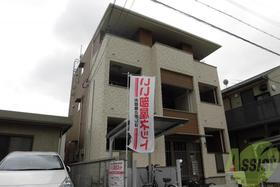兵庫県神戸市東灘区本山中町３ 3階建 築9年4ヶ月