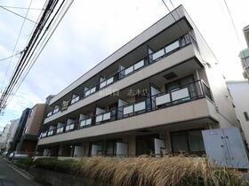 埼玉県朝霞市栄町１ 3階建