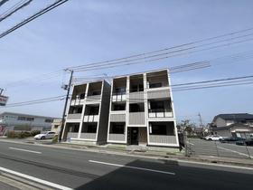 兵庫県加古川市加古川町北在家 3階建