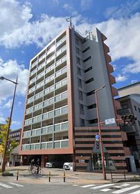 福岡県福岡市中央区地行２ 10階建 築21年3ヶ月