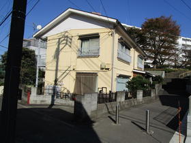 石塚荘 2階建