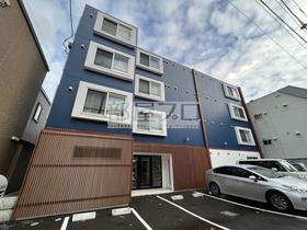 北海道札幌市豊平区平岸三条９ 4階建 築2年7ヶ月